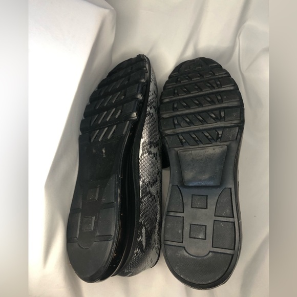 Grey Snake 🐍 Steve Madden slip on loafer sz 13 - Picture 7 of 16